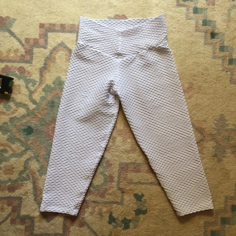 White Cropped Booty by Brabants